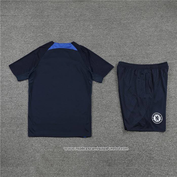 Fato de Treino
 Chelsea 2022-2023 Manga Curta
 Preto
 - Calcas Curta
